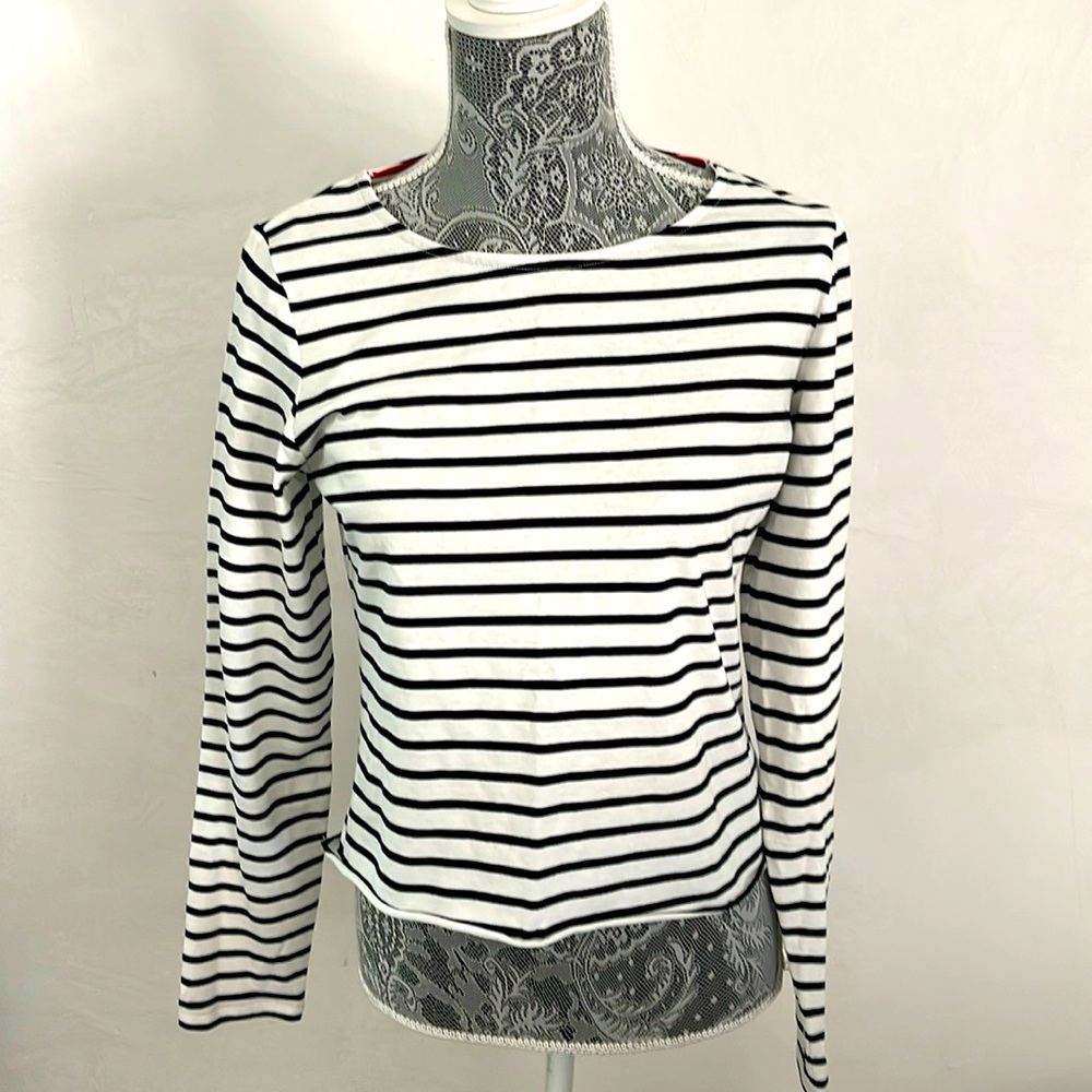 Like New Boden cropped striped Long sleeve T shirt Sz S